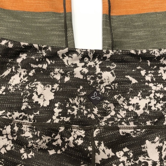 ‼️Gifted‼️PrAna Cropped Leggings XS - Picture 8 of 10